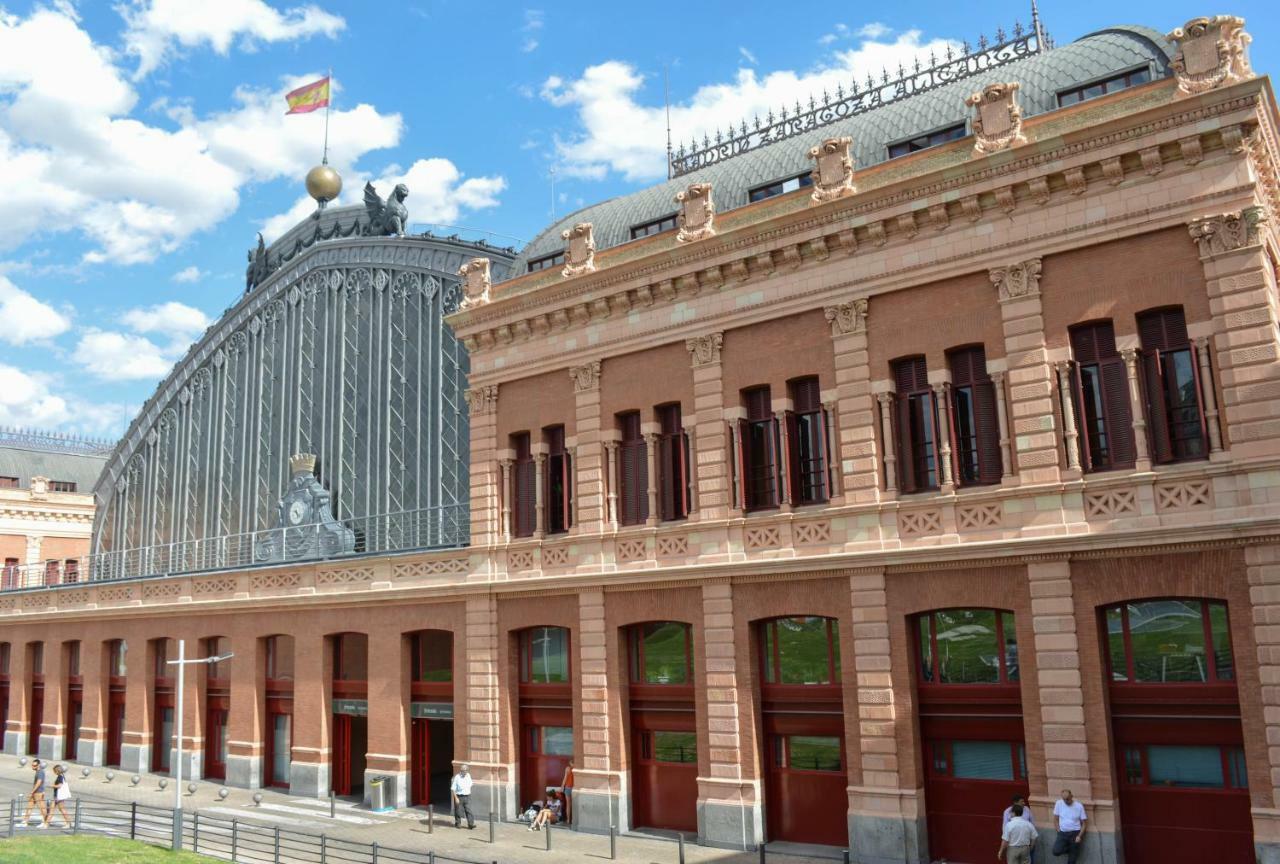 Ever House Atocha Madrid Bagian luar foto