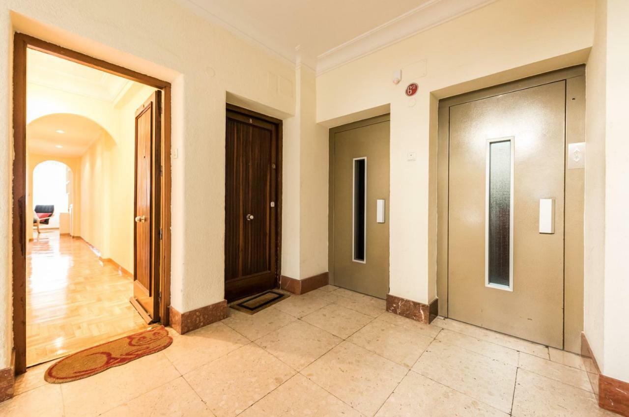 Ever House Atocha Madrid Bagian luar foto