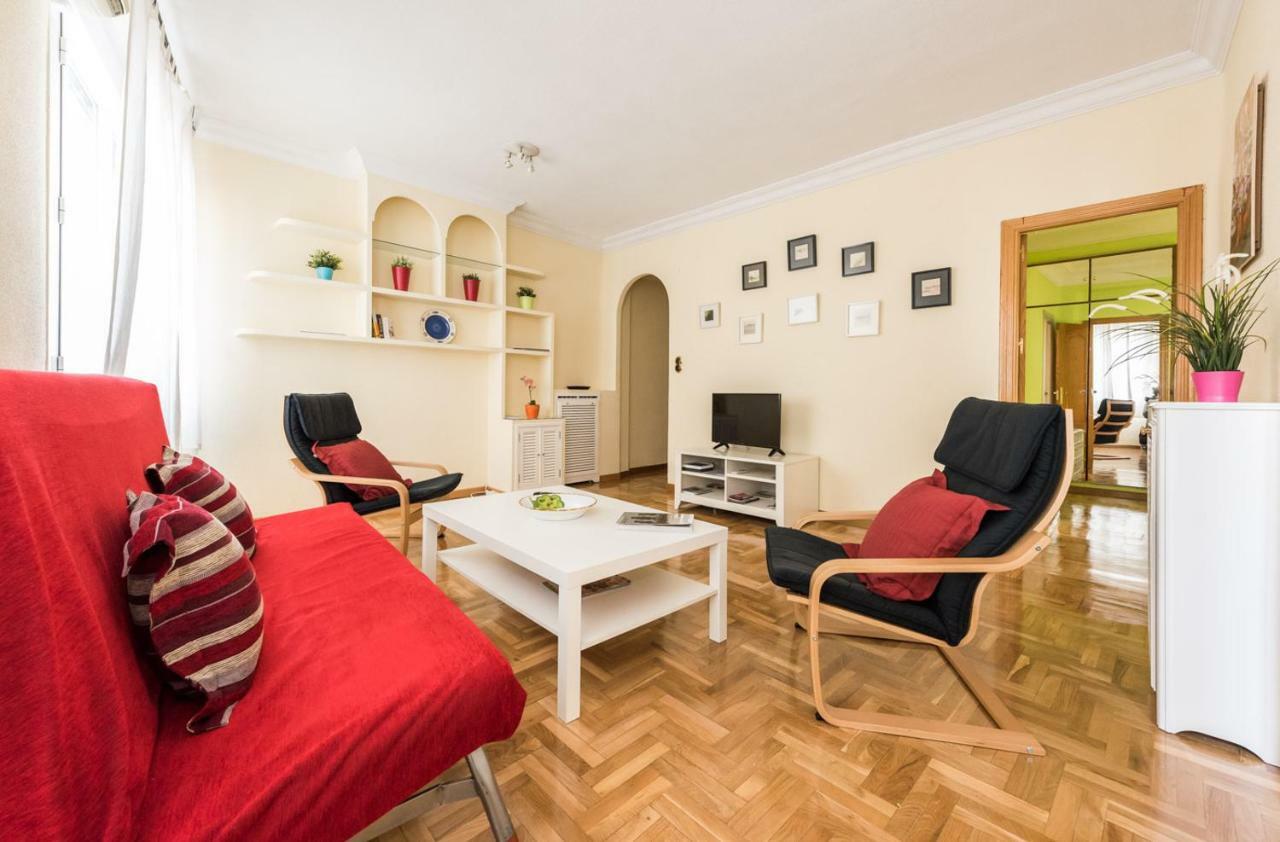 Ever House Atocha Madrid Bagian luar foto