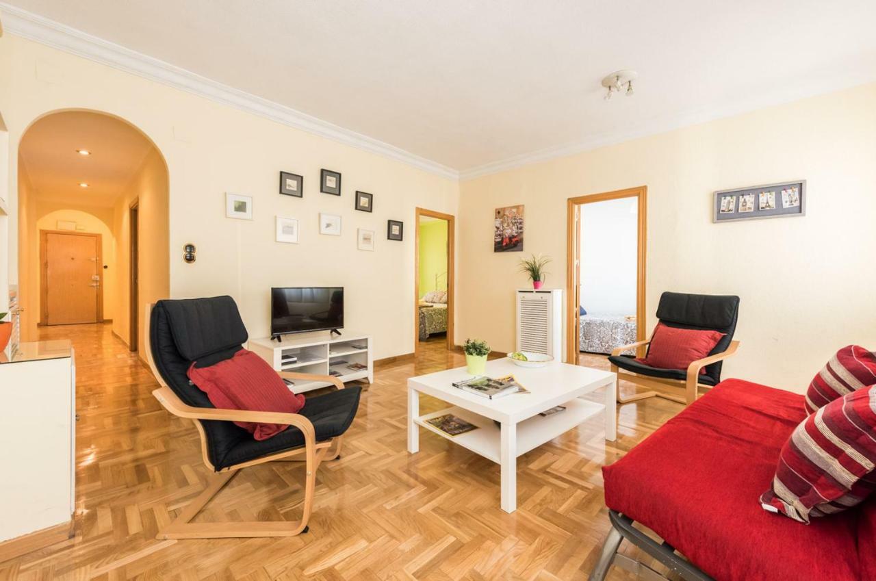 Ever House Atocha Madrid Bagian luar foto