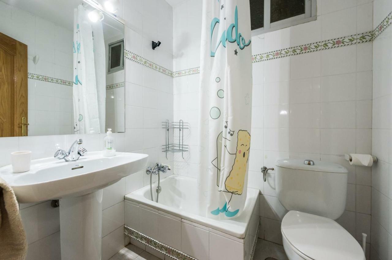 Ever House Atocha Madrid Bagian luar foto