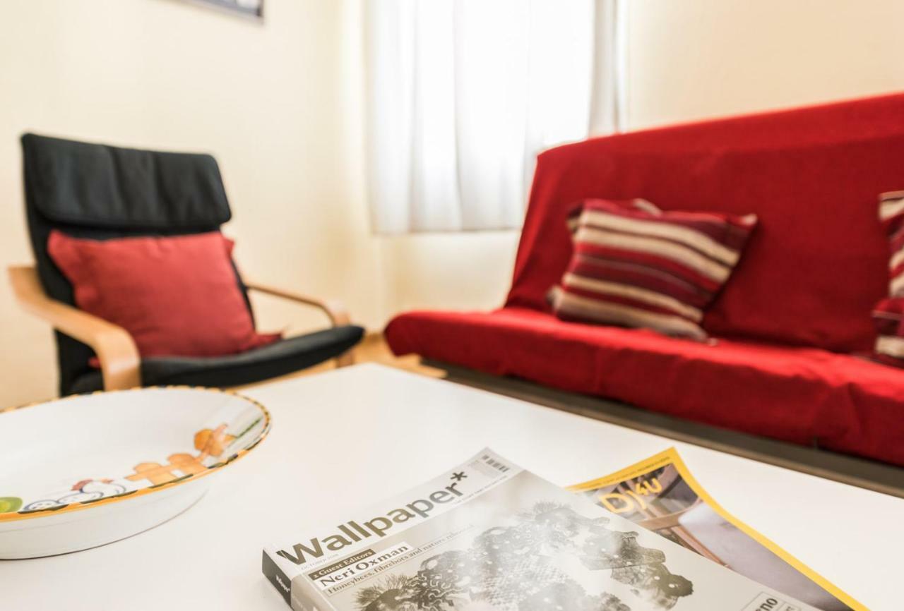 Ever House Atocha Madrid Bagian luar foto